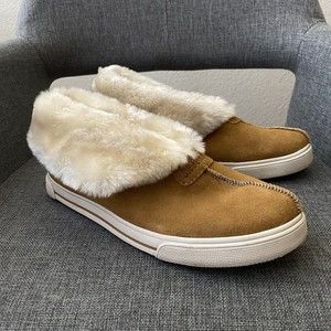 Skechers Womens Booties Size 7.5 Beige Tan Suede Faux Fur SN47655 Slip On